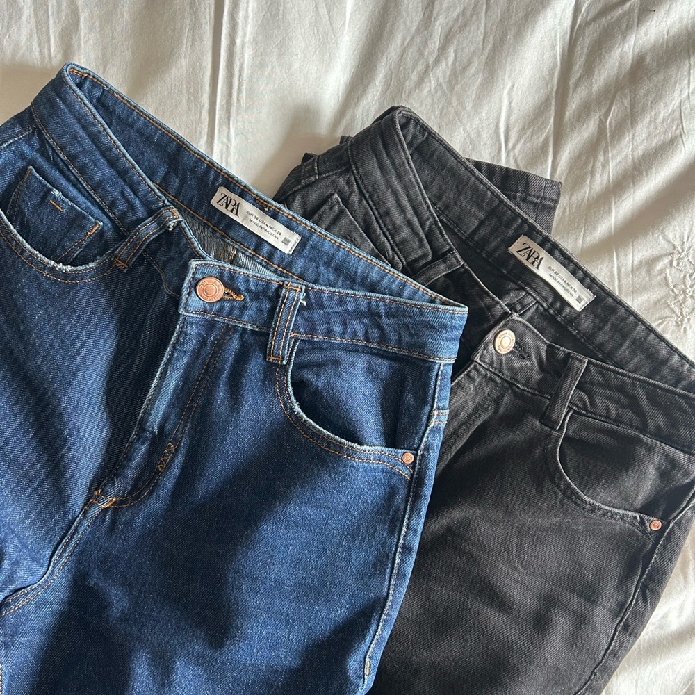 Zara High Rise Women's Jeans in Blue and Black